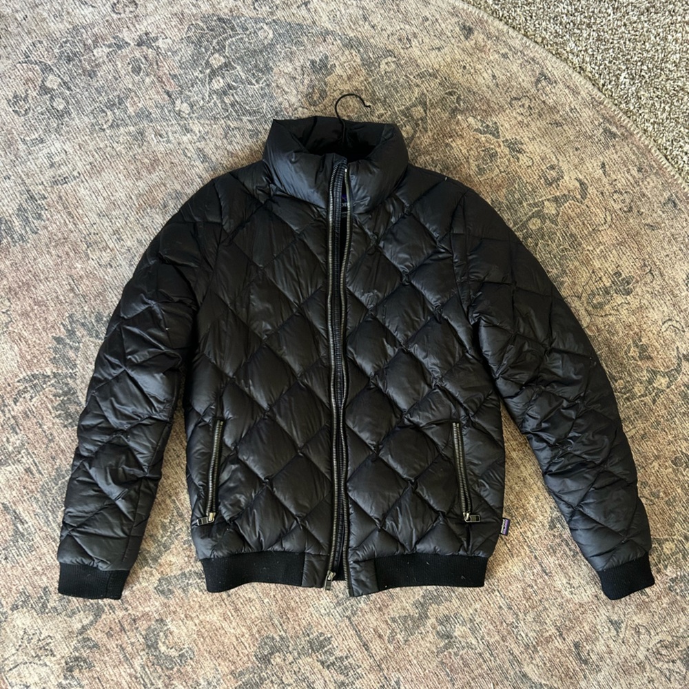 Patagonia Black Quilted Puffer Jacket